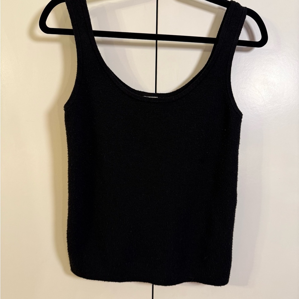 Black Fitted Ribbed Sweater Tank Top | Medium | A New Day - Picture 5 of 8